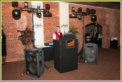 BIG TIME Music & Lights - DJ Service - Weddings, Parties, Dances, etc.